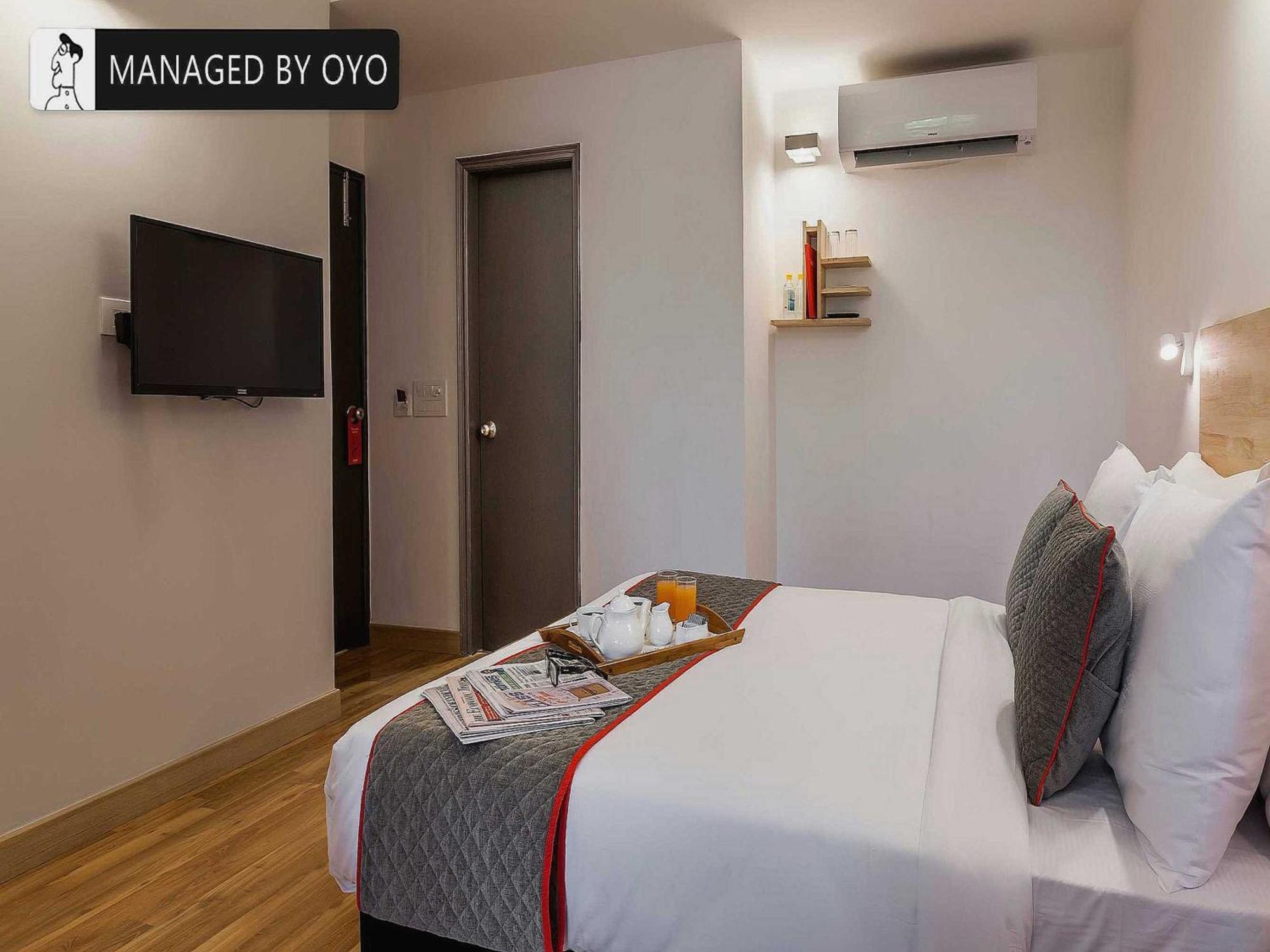 Hotel Gautam Residency New Delhi Exterior photo